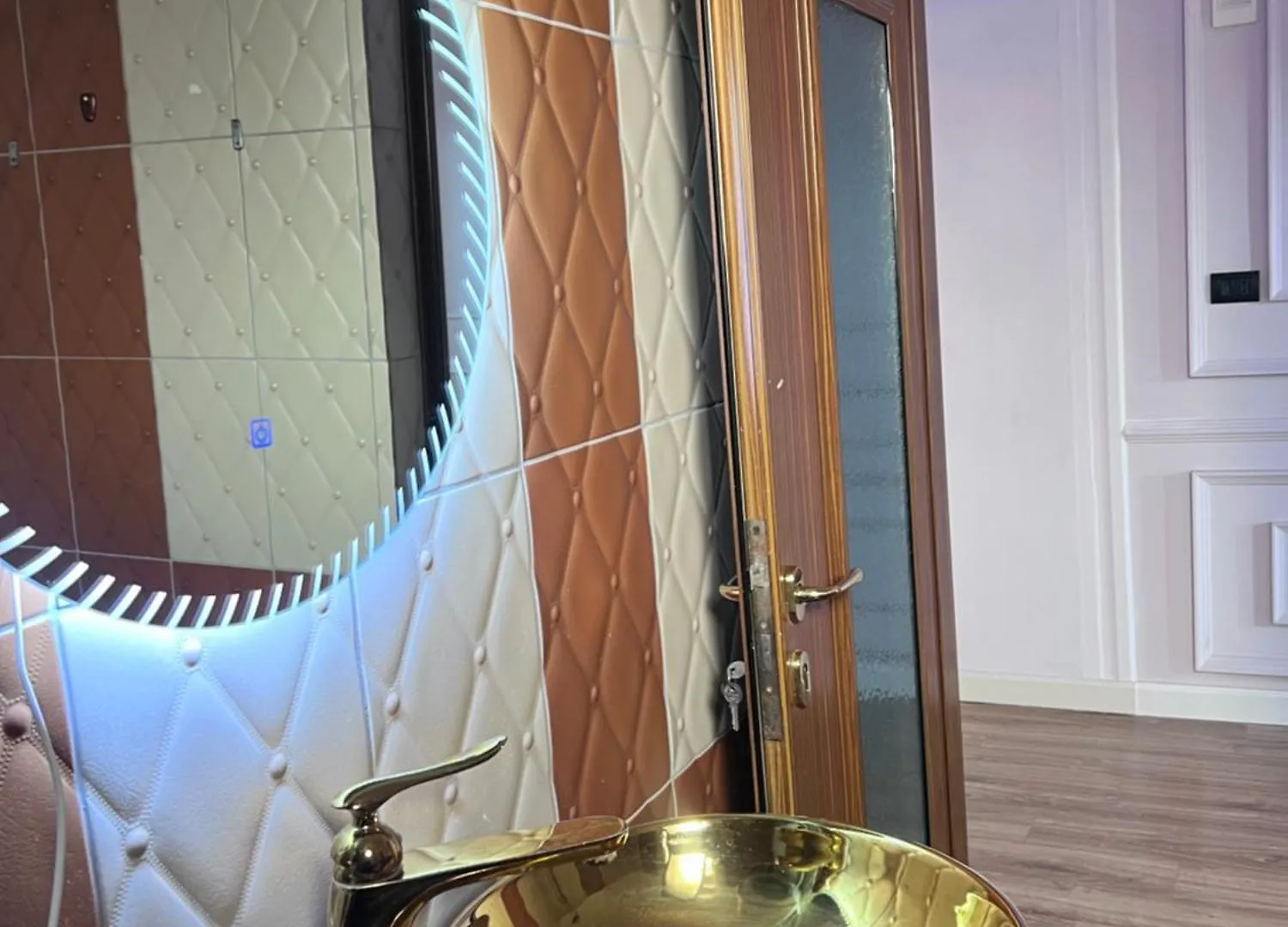 بيت شباب Luxury Room 007 تيرانا